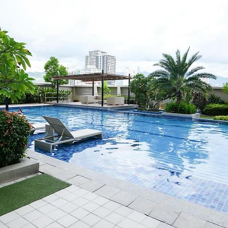 Ezeniel'S Place At Horizons 101 Condominium Cebu ภายนอก รูปภาพ