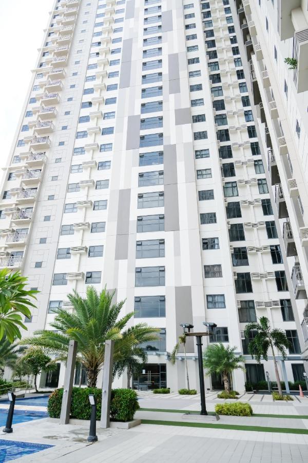 Ezeniel'S Place At Horizons 101 Condominium Cebu ภายนอก รูปภาพ