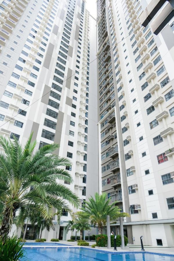 Ezeniel'S Place At Horizons 101 Condominium Cebu ภายนอก รูปภาพ